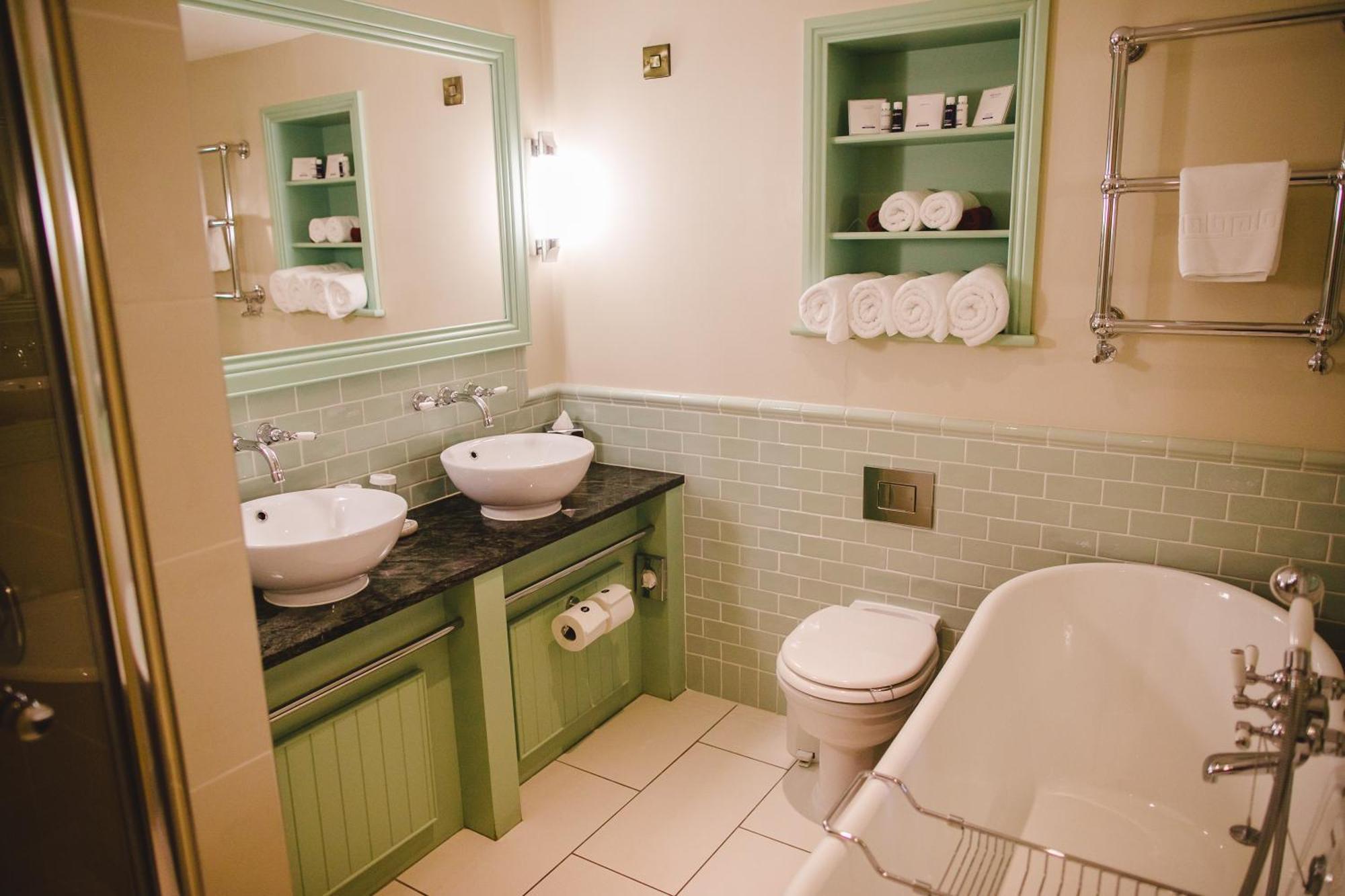 Bushmills Inn Hotel & Restaurant Extérieur photo